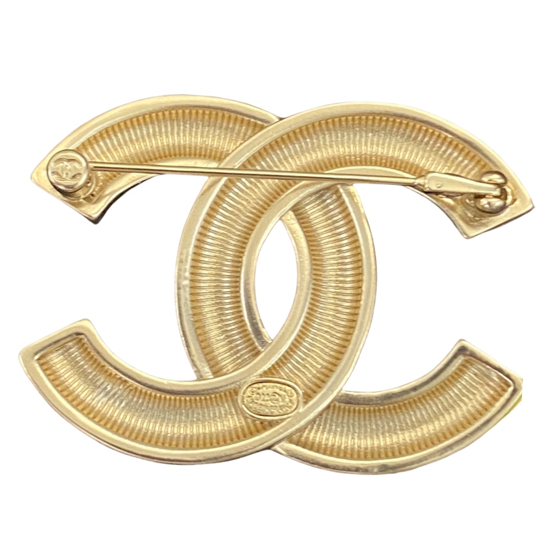 BCB412 Glaze enamel pearl Swarovski crystal with cc logo brooch pin - ccjewelryacc