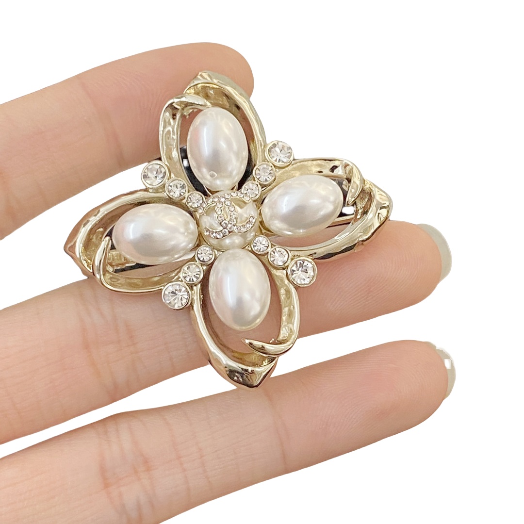 BCB422 23 Pearl crystal Four-leaf flower brooch pin - ccfashionjewelry
