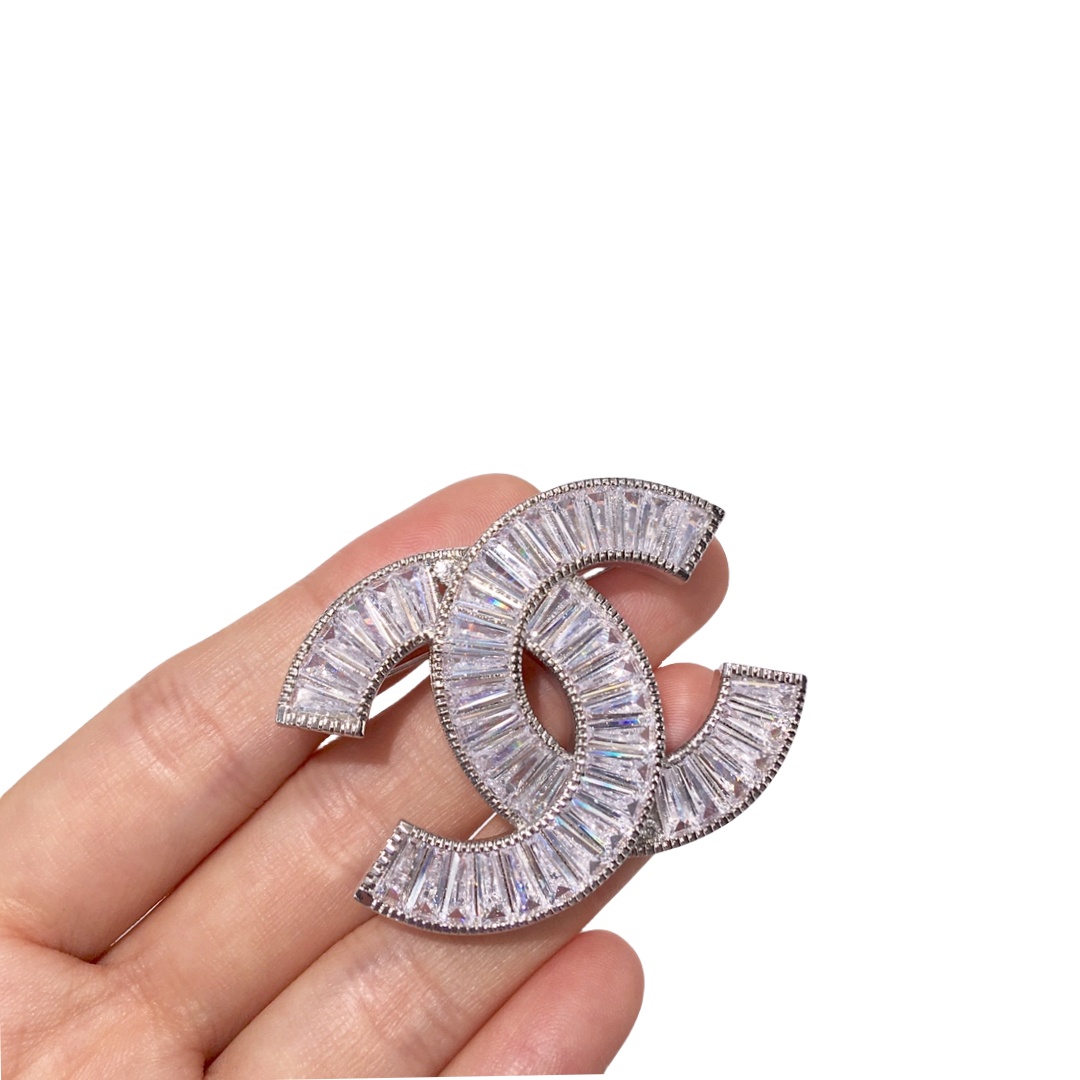 BCB395 Full rectangle diamond cc logo brooch pin in silver - ccfashionjewelry