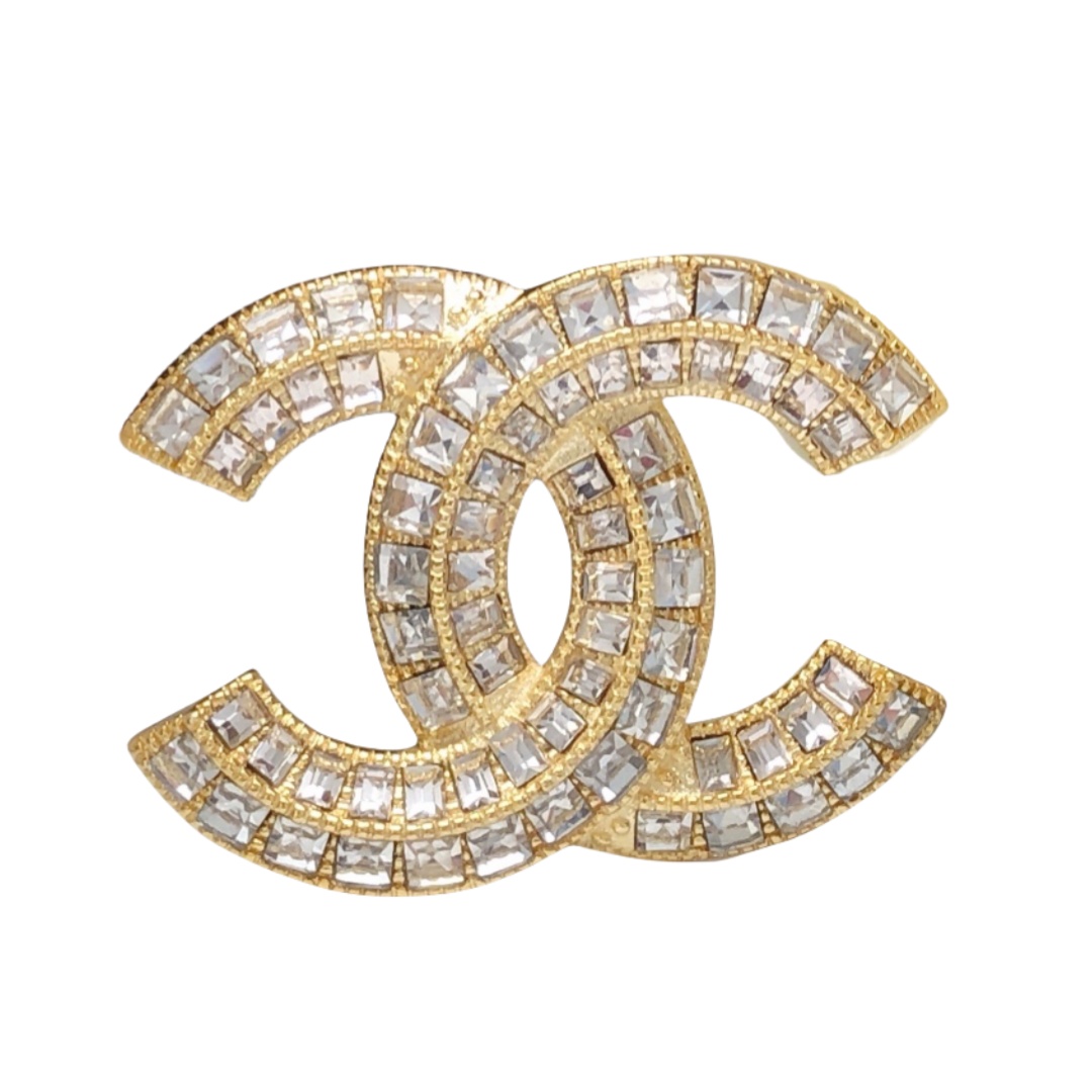 BCB482 Metal crystal diamond cc logo brooch pin - ccjewelryacc
