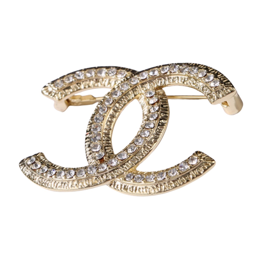 BCB478 Metal crystal cc logo brooch pin - ccjewelryacc