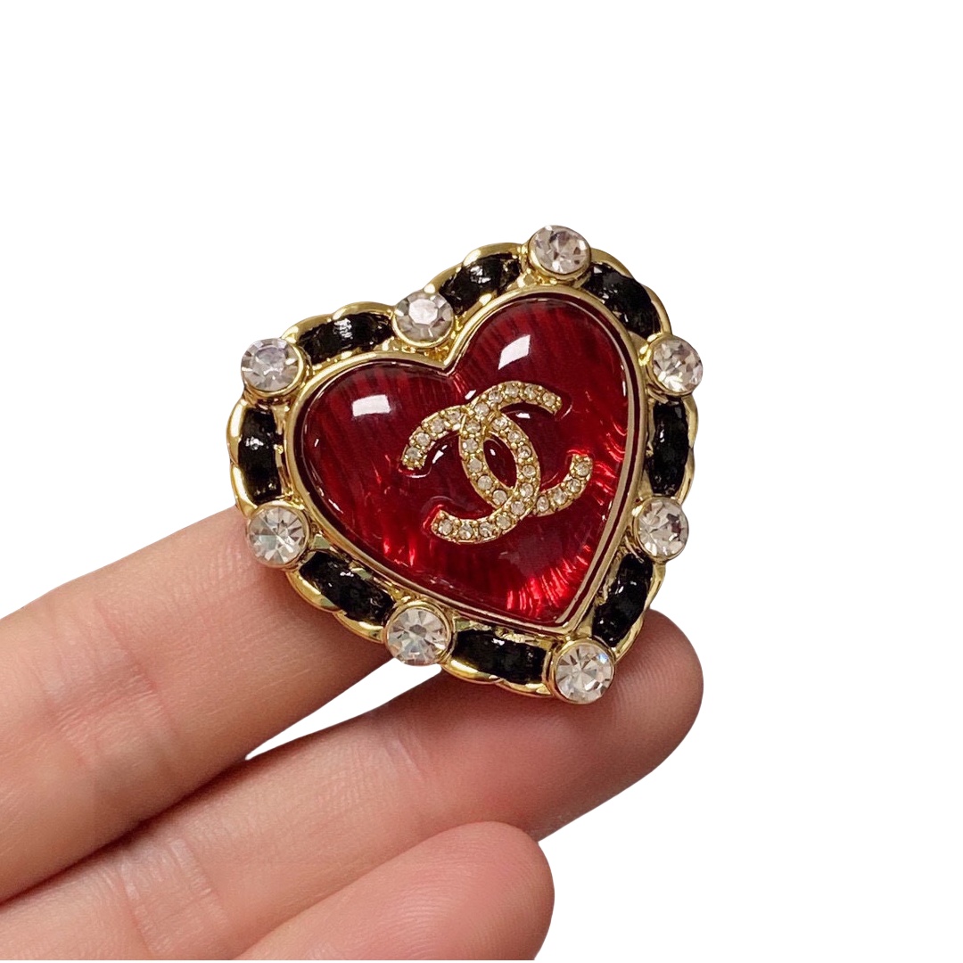 BCB368 Black leather crystal heart with CC logo brooch pin - ccfashionjewelry