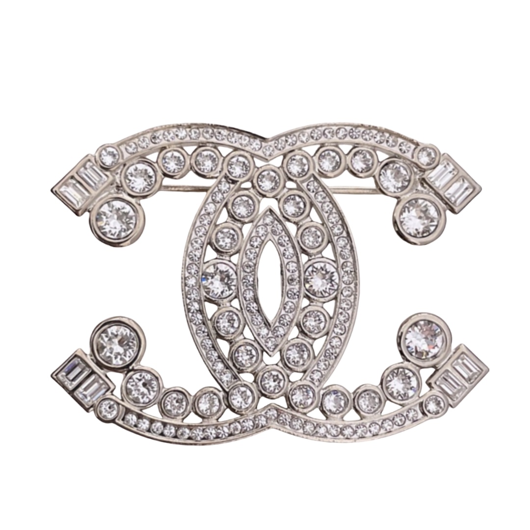 BCB051 Crystal CC logo brooch - ccjewelryacc