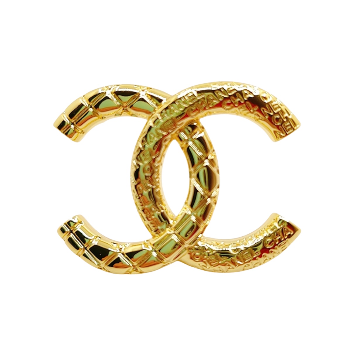 BCB289 24P metal embossment CC logo brooch pin - ccjewelryacc