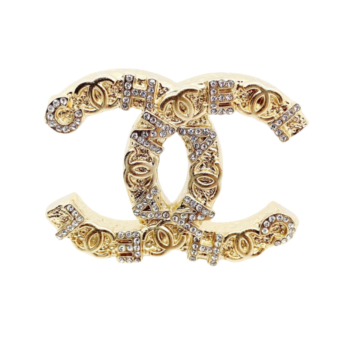 BCB130 Metal gold letters embossment with crystal CC logo brooch pin - ccfashionjewelry