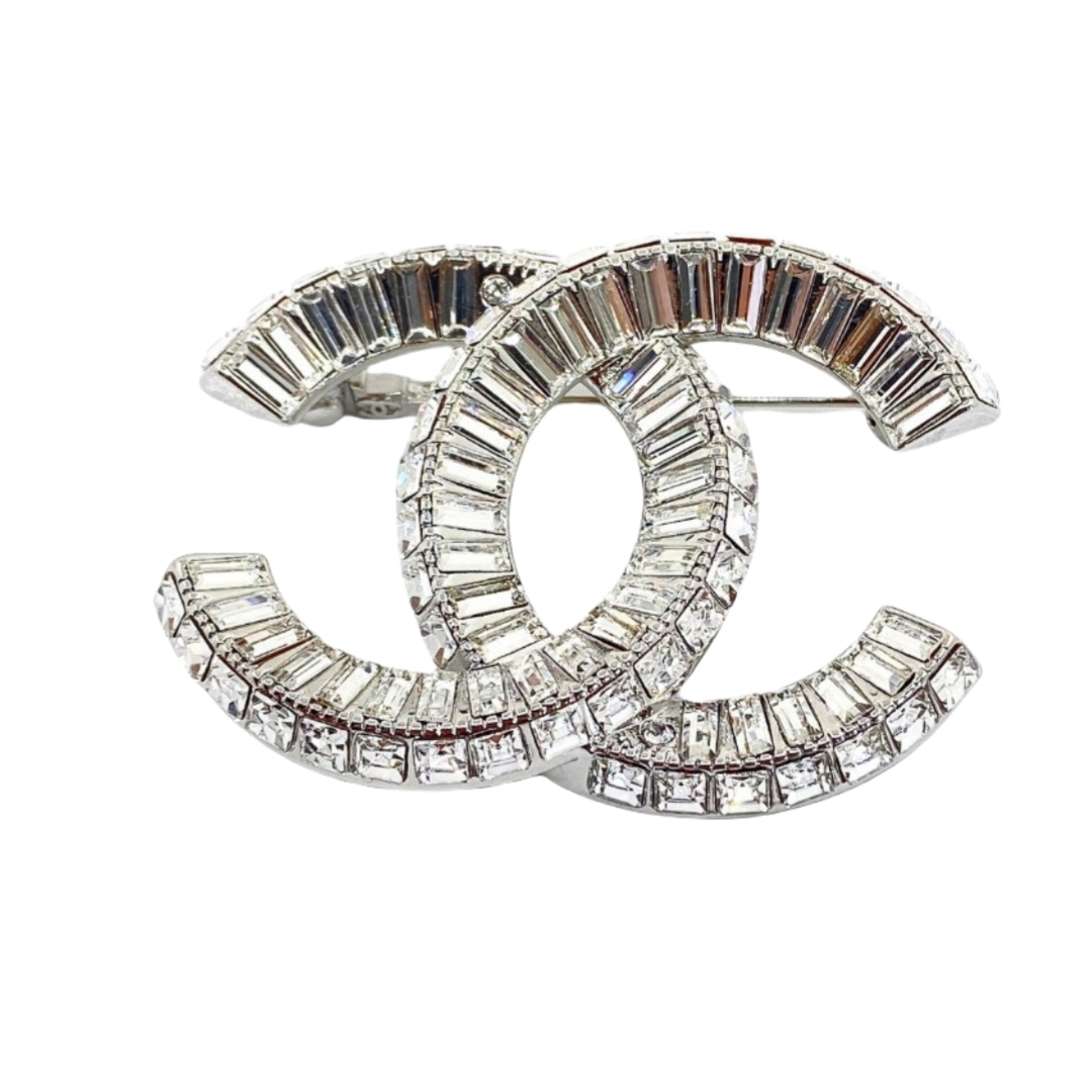 BCB092 Full Square Rhinestone CC logo Brooch Pin - ccjewelryacc