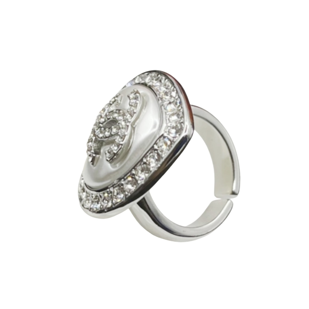 CCR031 White Heart with crystal CC logo ring - ccjewelryacc