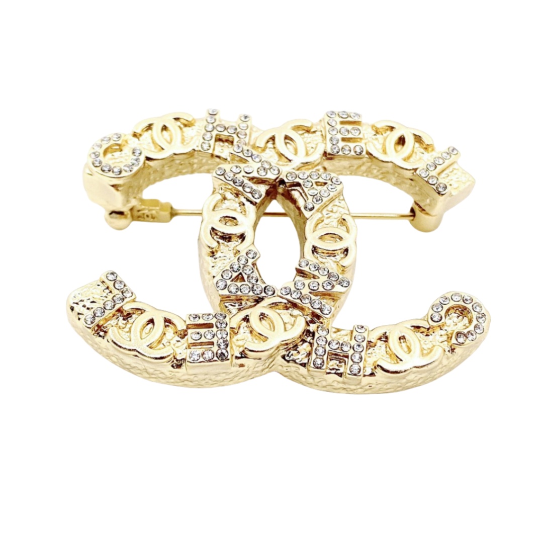 BCB130 Metal gold letters embossment with crystal CC logo brooch pin - ccjewelryacc