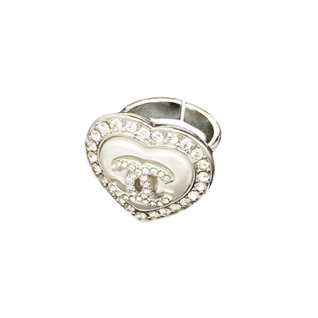 CCR031 White Heart with crystal CC logo ring - ccjewelryacc