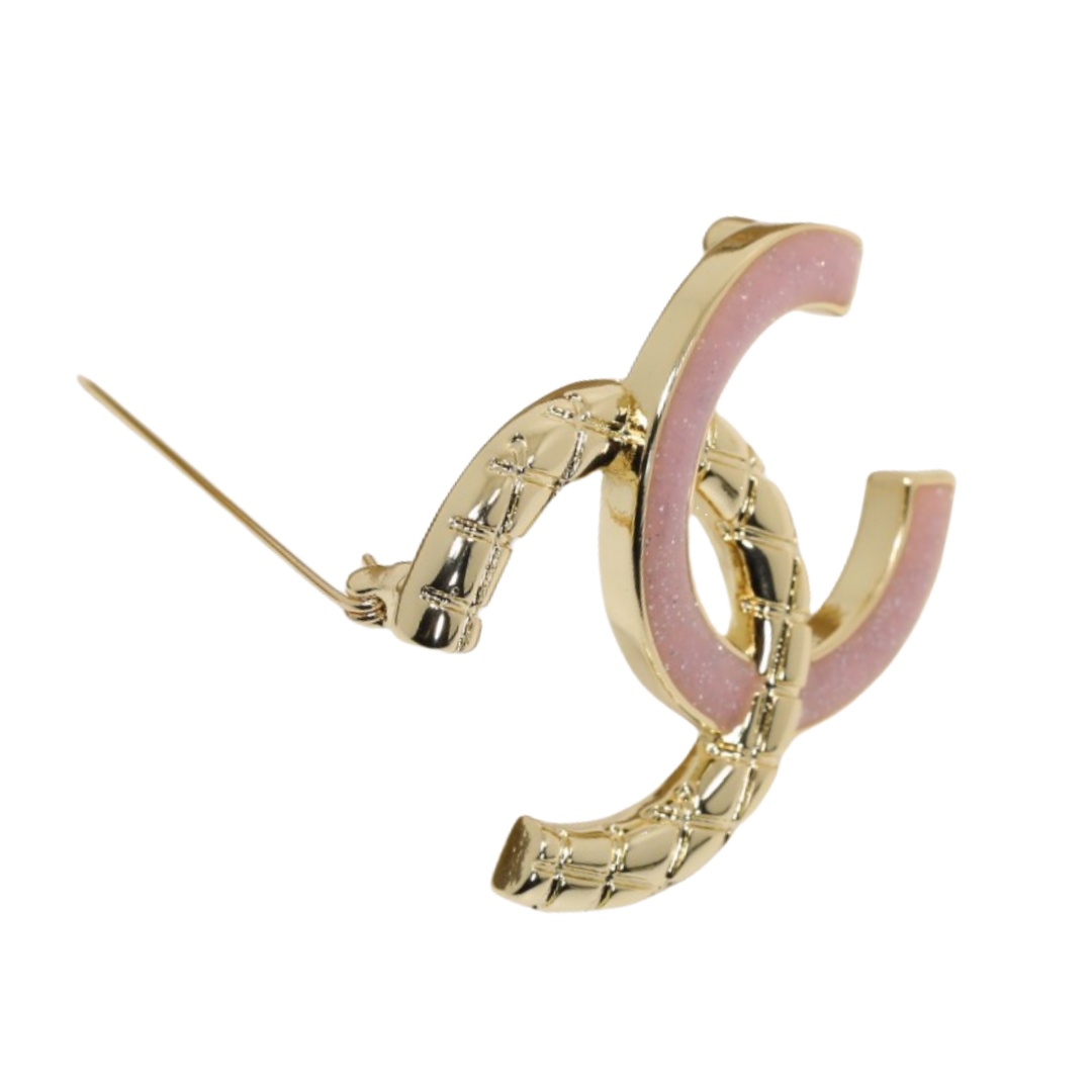 BCB313 Metal and Pink enamel CC brooch pin - ccjewelryacc