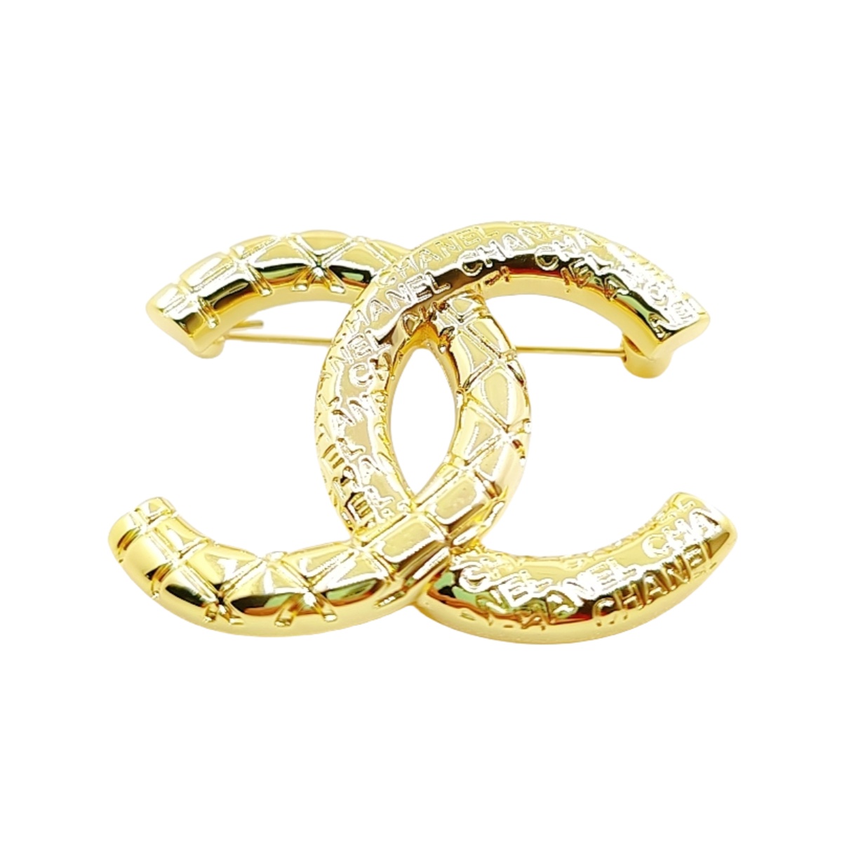 BCB289 24P metal embossment CC logo brooch pin - ccjewelryacc
