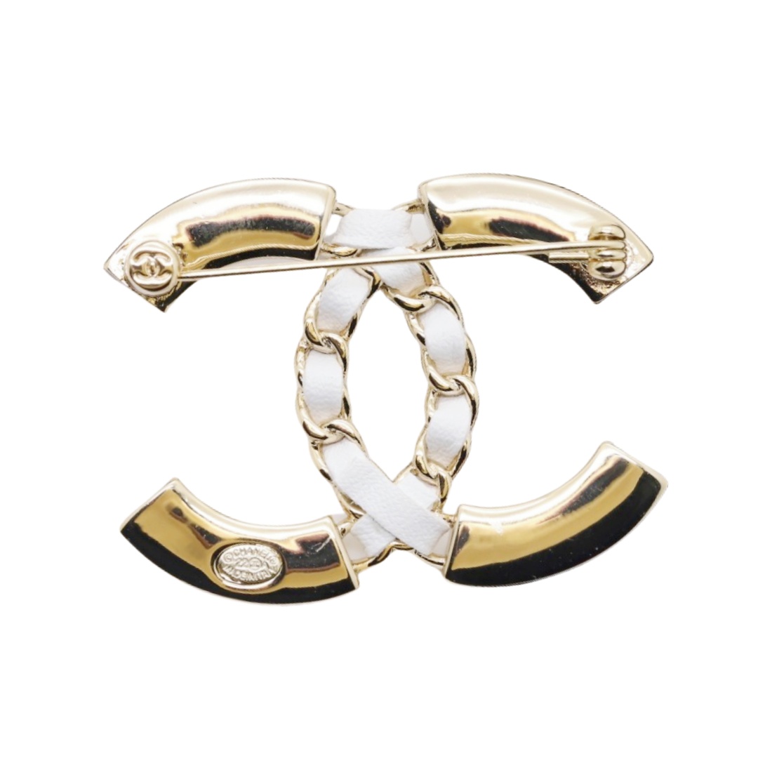 BCB265 Metal leather and Pink glitter CC brooch pin - ccjewelryacc