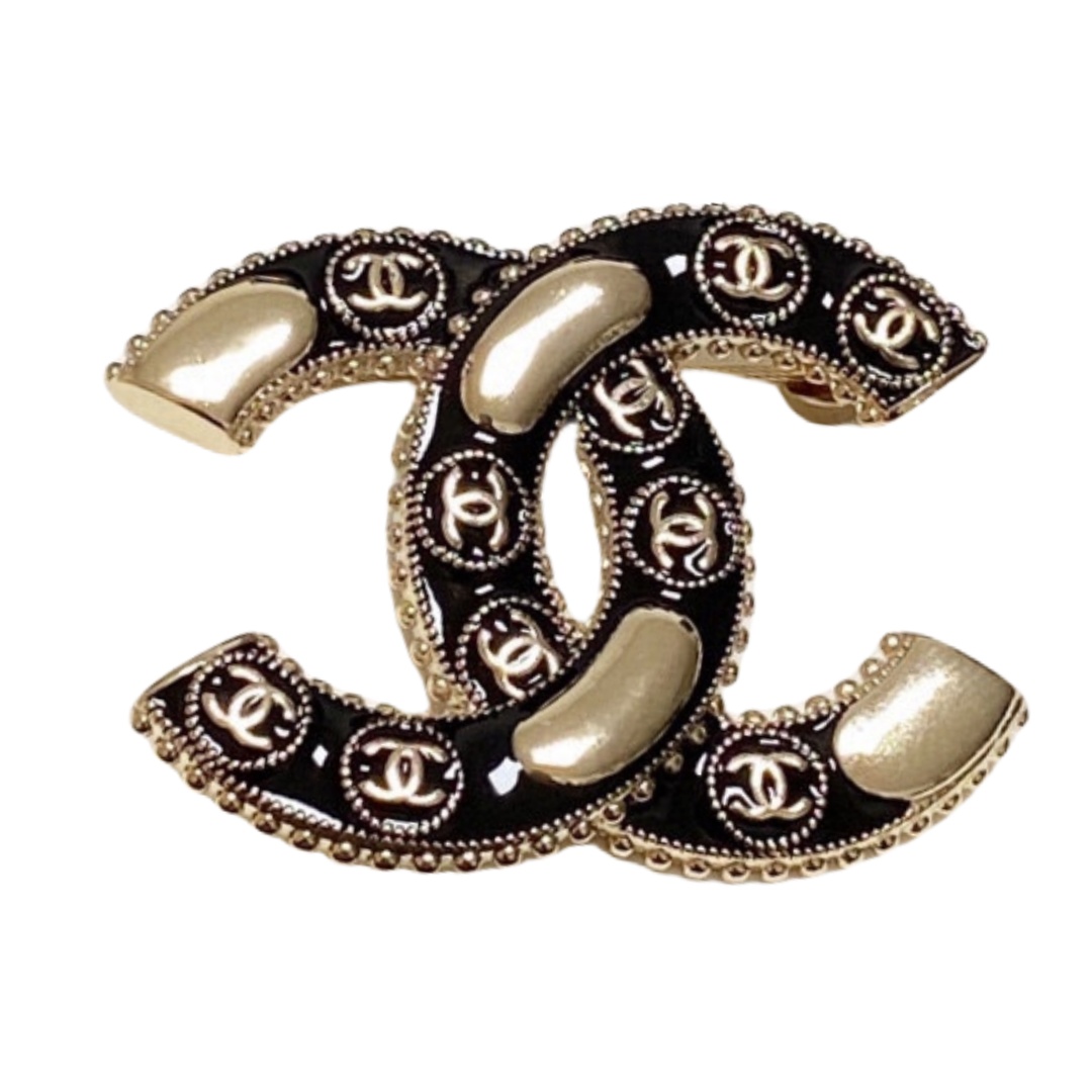 BCB188 Black enamel CC Logo brooch - ccjewelryacc