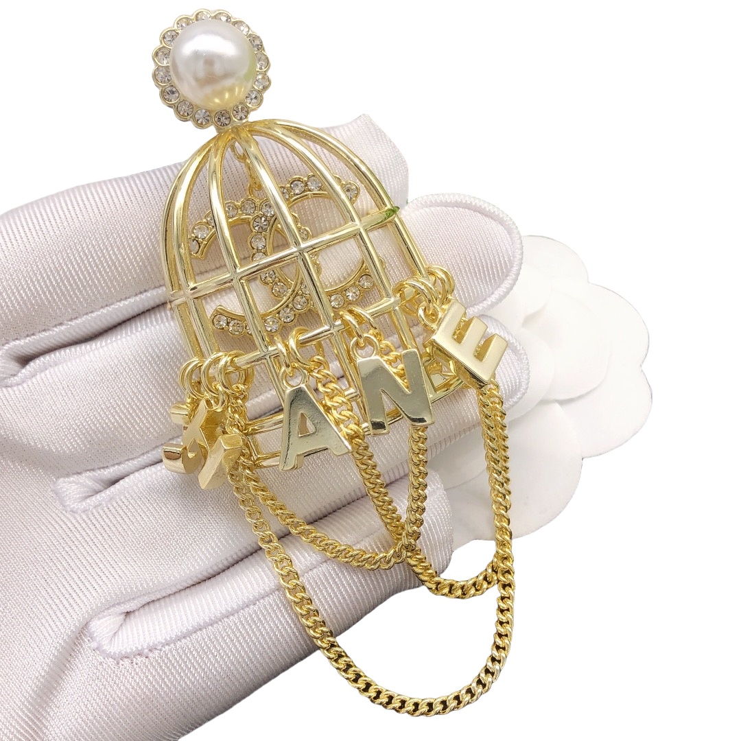 BCB240  Vintage Gold Birdcage fringe chain with crystal CC logo brooch PIN - ccjewelryacc