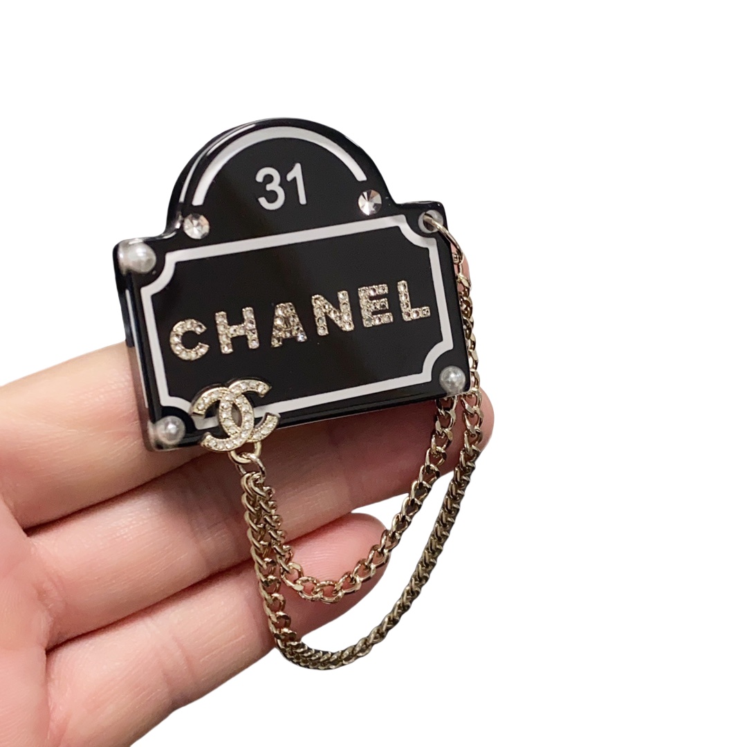 BCB266 Black engrave letters No 31 with crystal and chain tassle CC brooch pin - ccjewelryacc