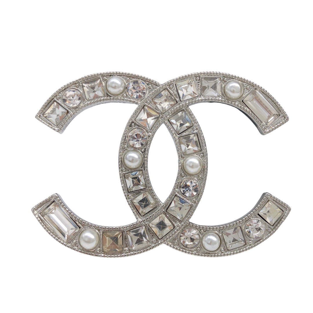 BCB218 Baguette crystal and pearl cc logo brooch pin - ccfashionjewelry