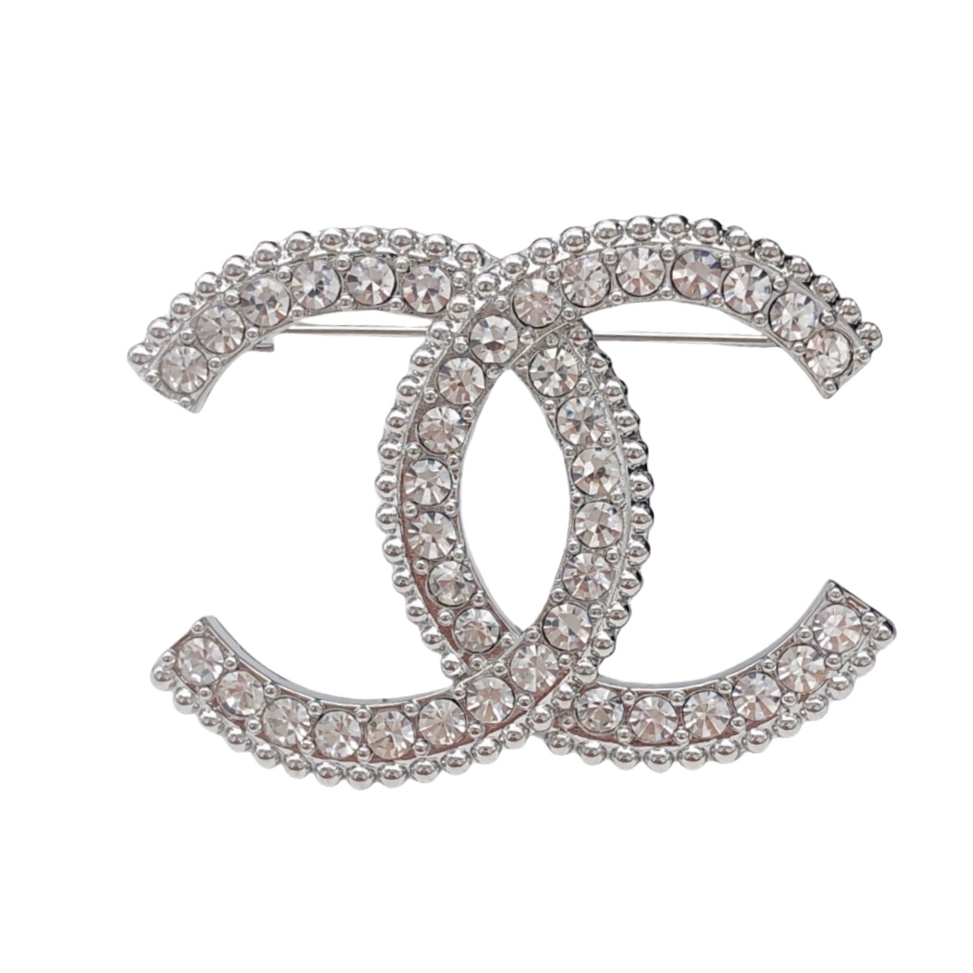 BCB221 Metal crystal cc logo brooch pin - ccjewelryacc