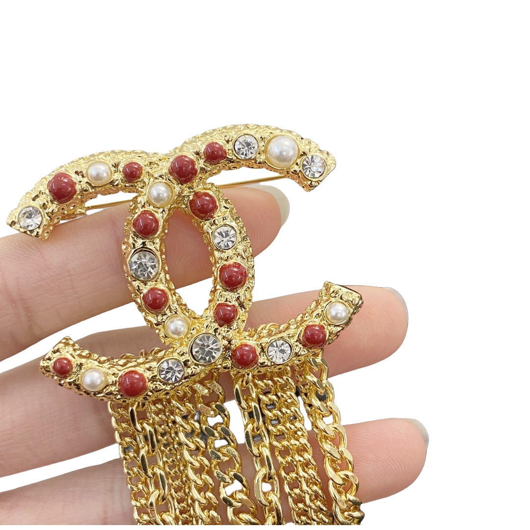 BCB432 Metal crystal pearl cc logo with tassels chain brooch pin - ccfashionjewelry