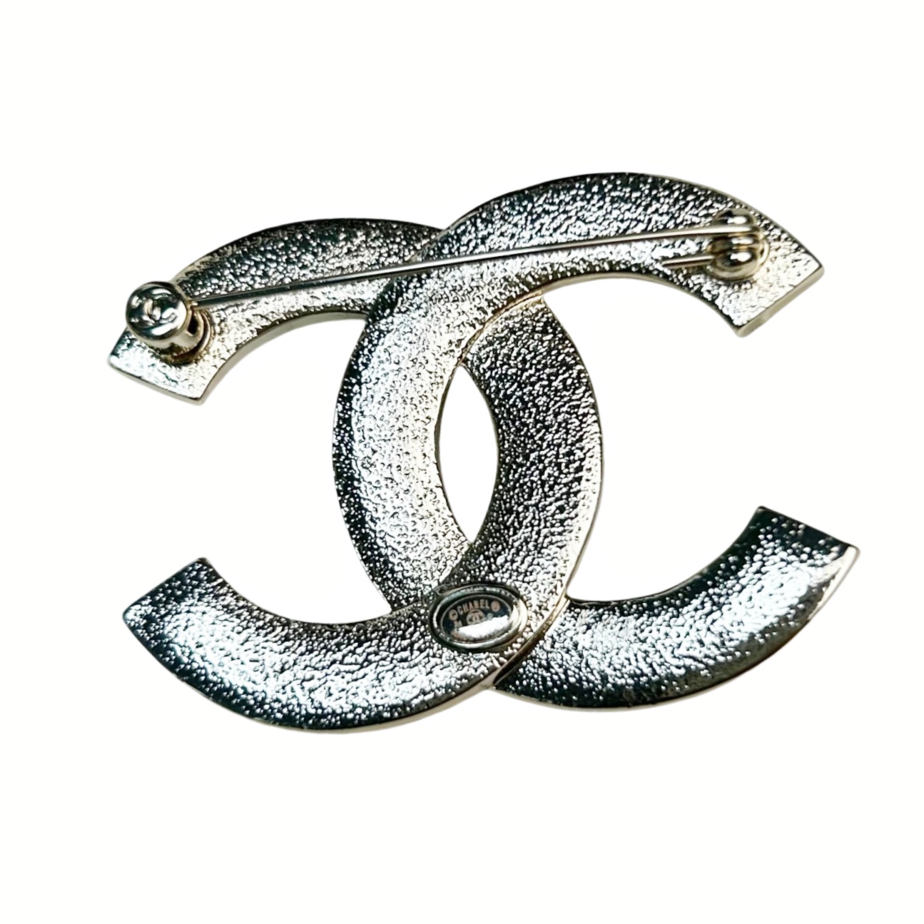 BCB353 Red and black enamel CC Logo brooch - ccjewelryacc