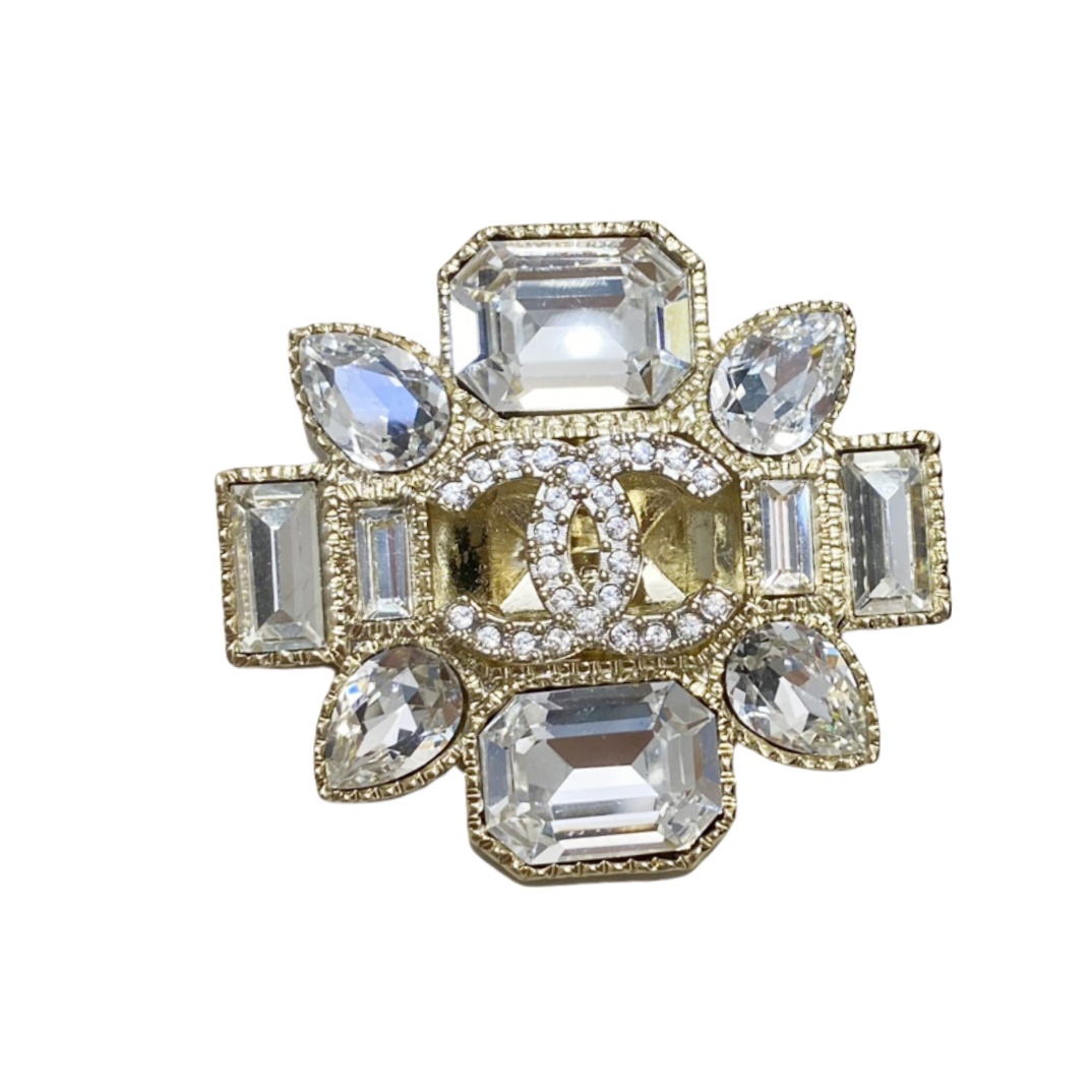 BCB157 Drop diamond and rectangular diamond flower with CC logo Brooch pin - ccjewelryacc