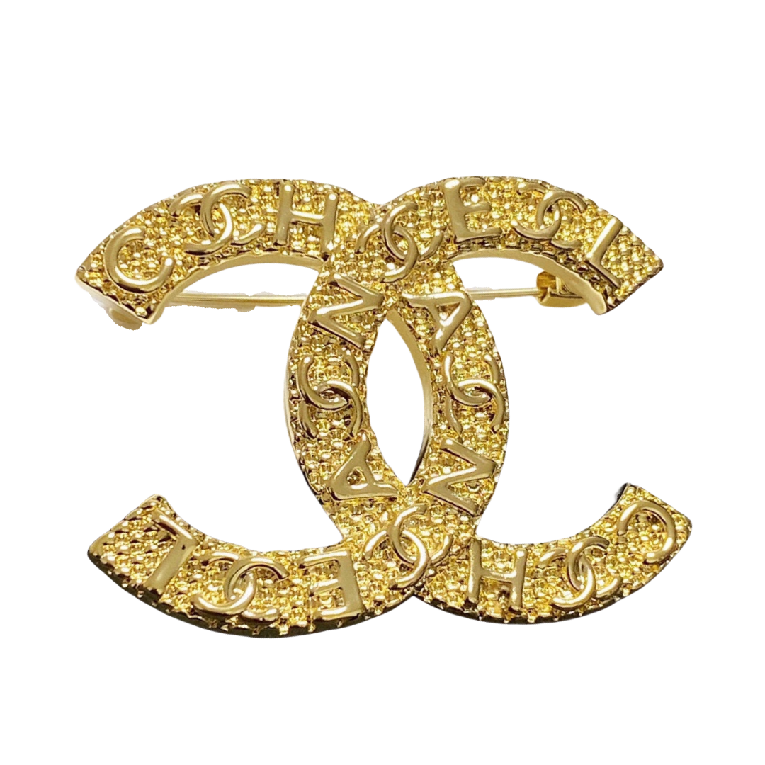 BCB046 Embossing CC logo brooch - ccjewelryacc