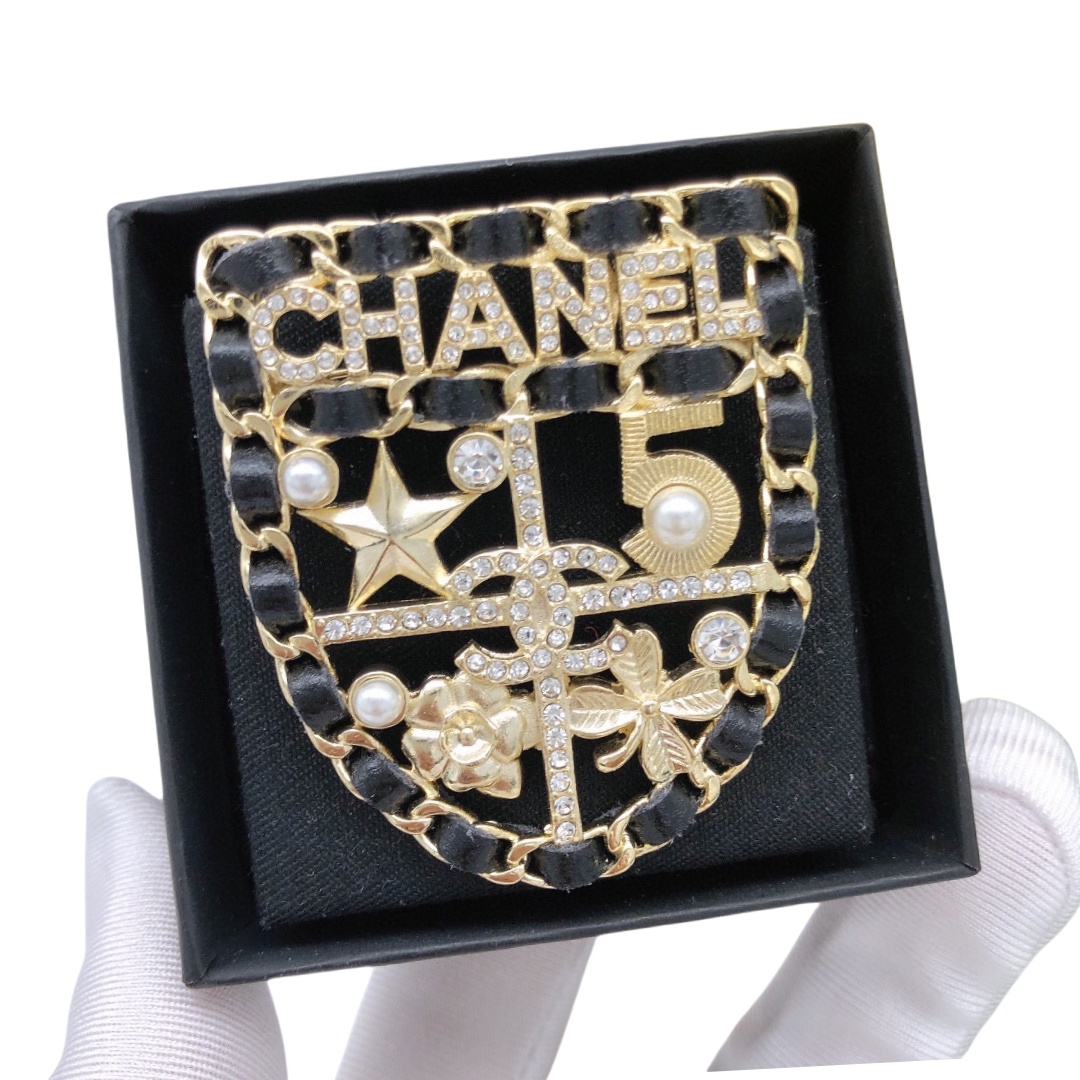 BCB007 Metal leather No 5 star clover camellia flower crystal Shield Brooch - ccjewelryacc