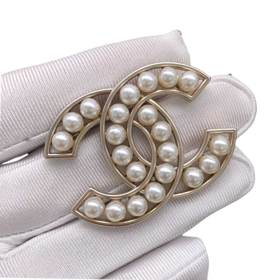 BCB002 CC Pearl brooch - ccjewelryacc
