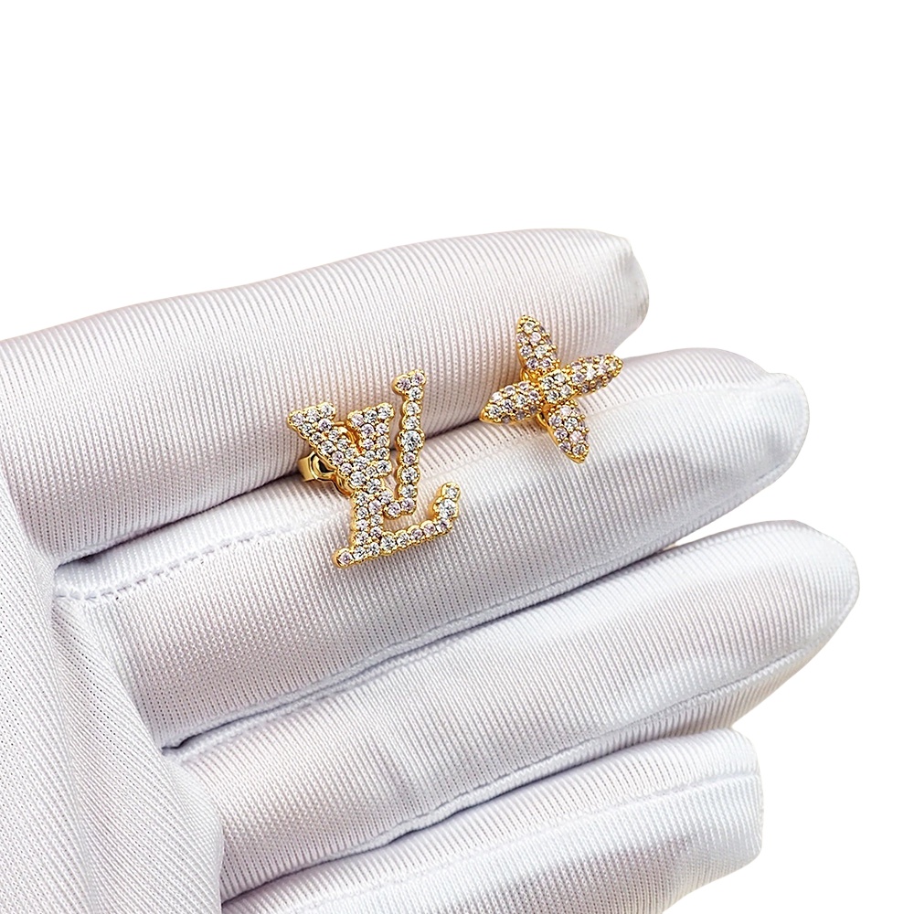 LVE116 L&V Full crystal Iconic Trésor stud earring - ccjewelryacc