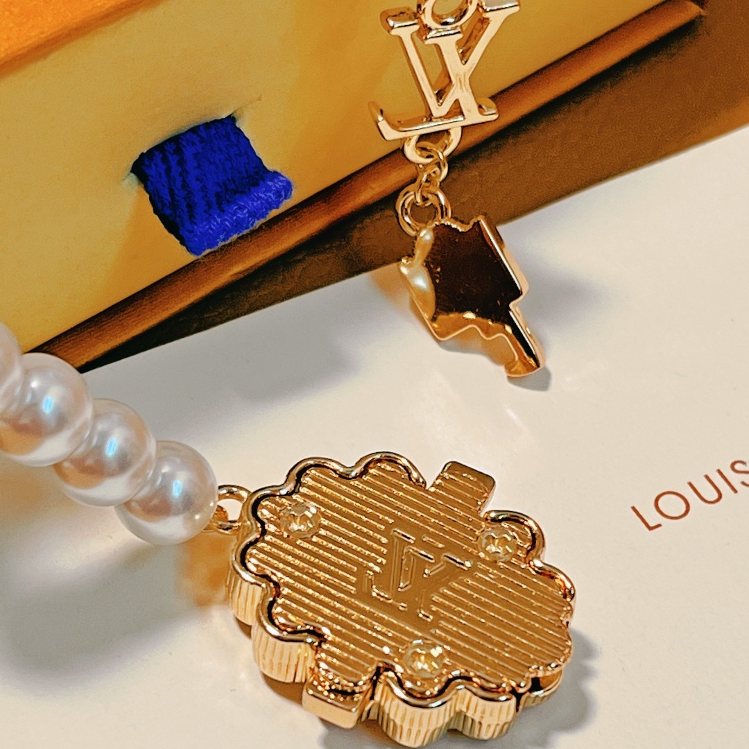 LVN051 Designer LV Dynasty Necklace M01747 - ccjewelryacc