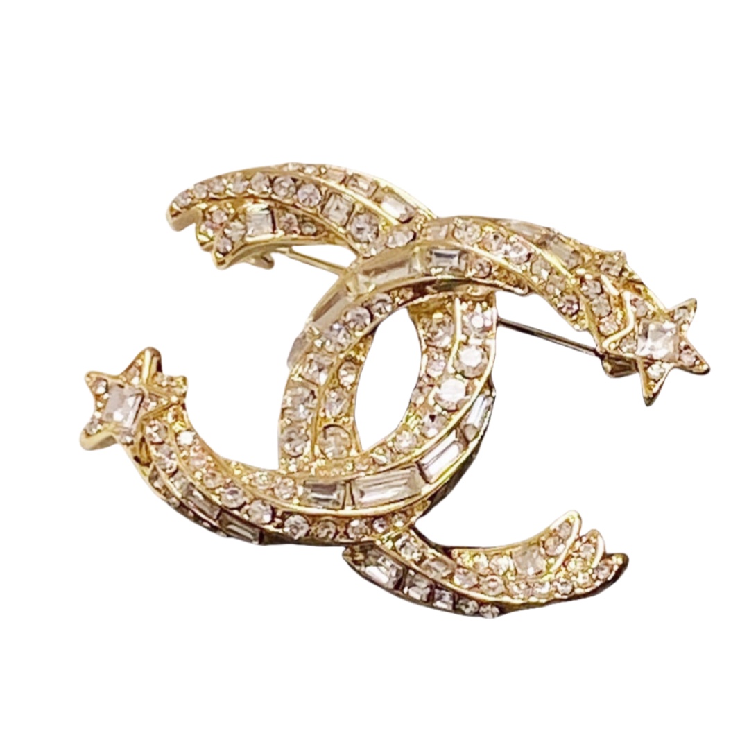 BCB029 Full crystal and comet star CC logo brooch - ccjewelryacc