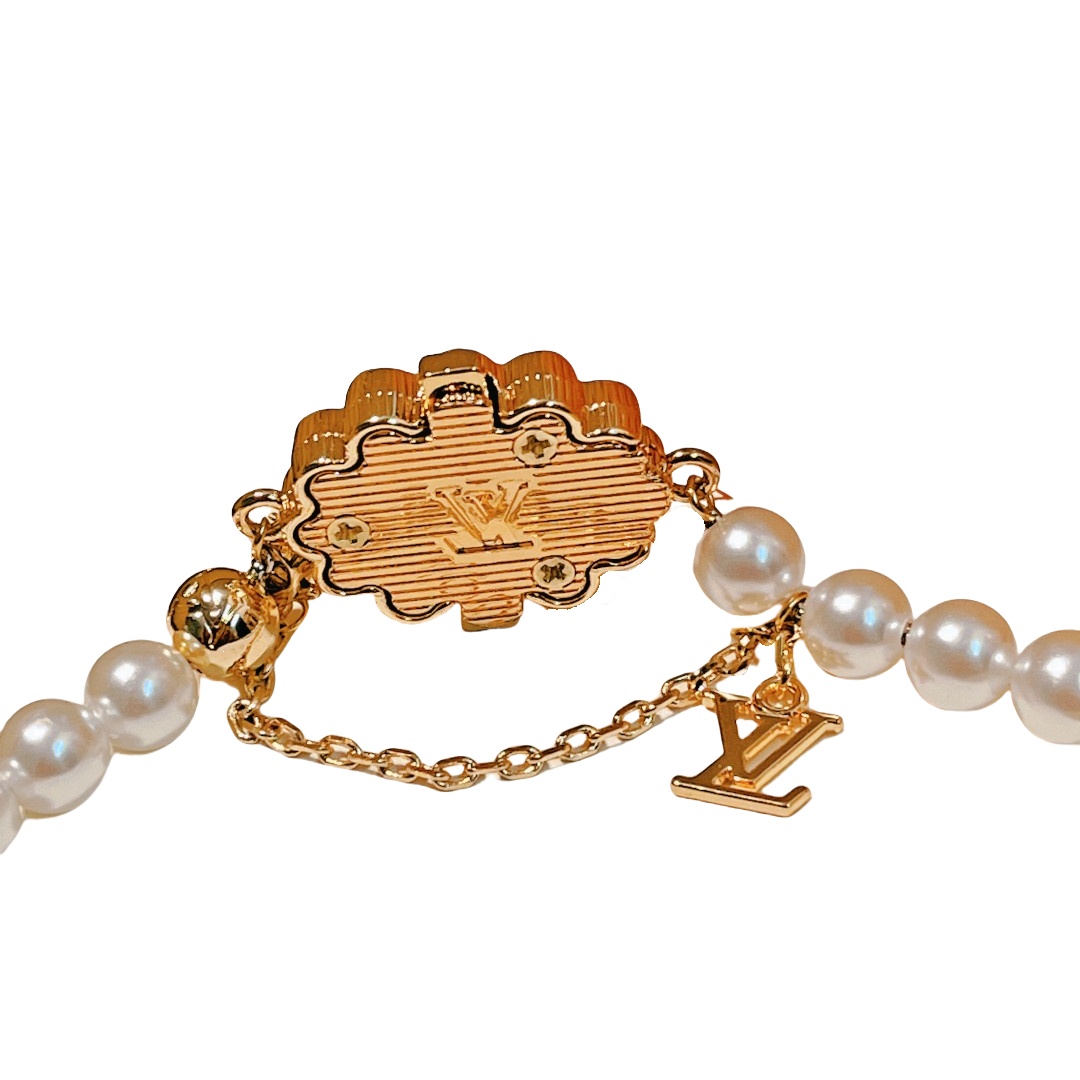 LVS034 M1497L  LV Dynasty Bracelet - ccjewelryacc