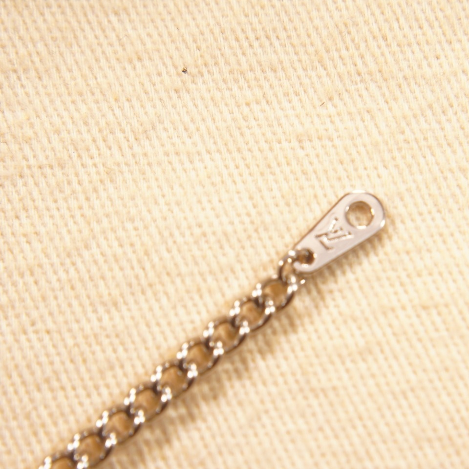 LVN055 LV Monogram Lock Pendant Necklace Silver - ccjewelryacc