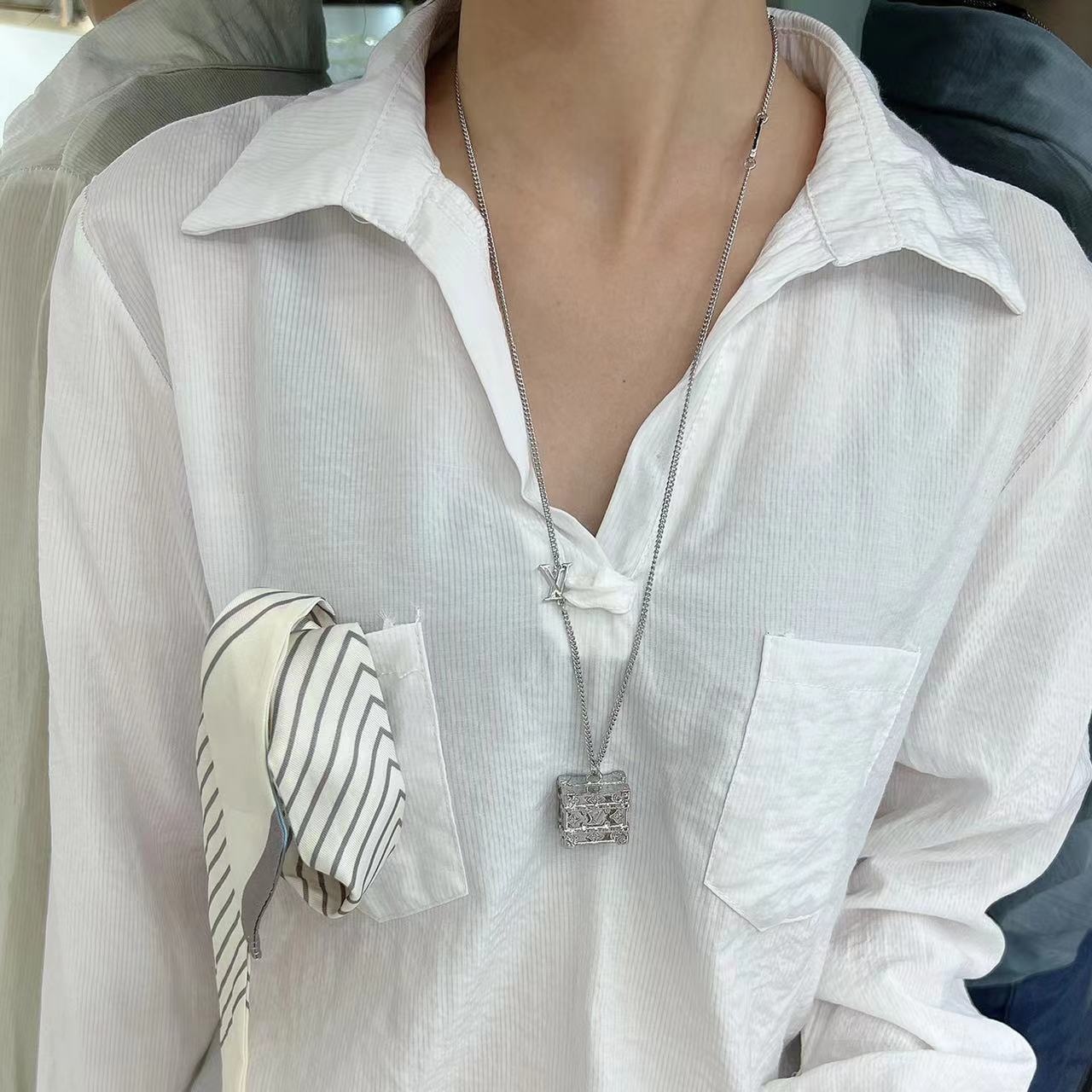 LVN058 Designer lv Trunk locket Pendant Necklace - ccjewelryacc