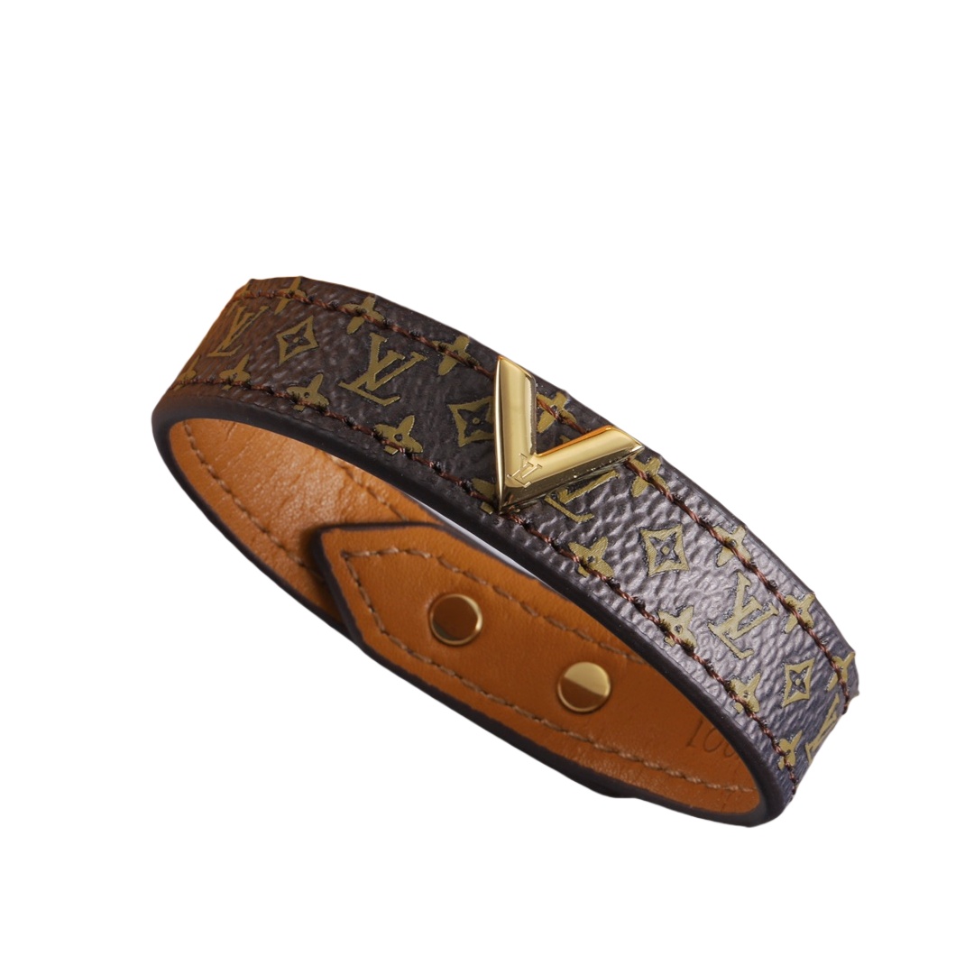 LVS025 Louis Vuitton Leather Monogram Essential V Bracelet 17 For men - ccjewelryacc