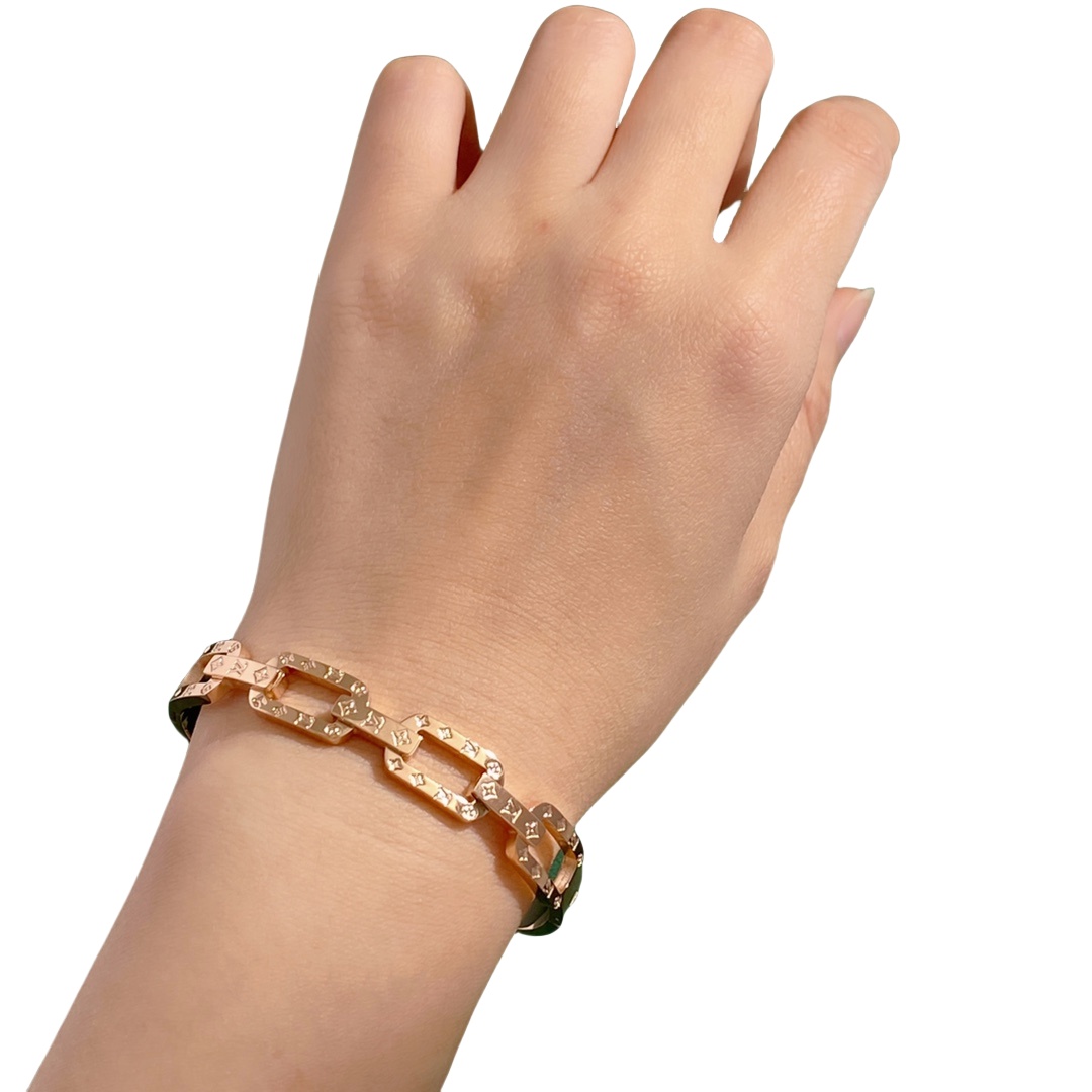 LVS039 LV interlocking Bangle bracelet for men women - ccjewelryacc