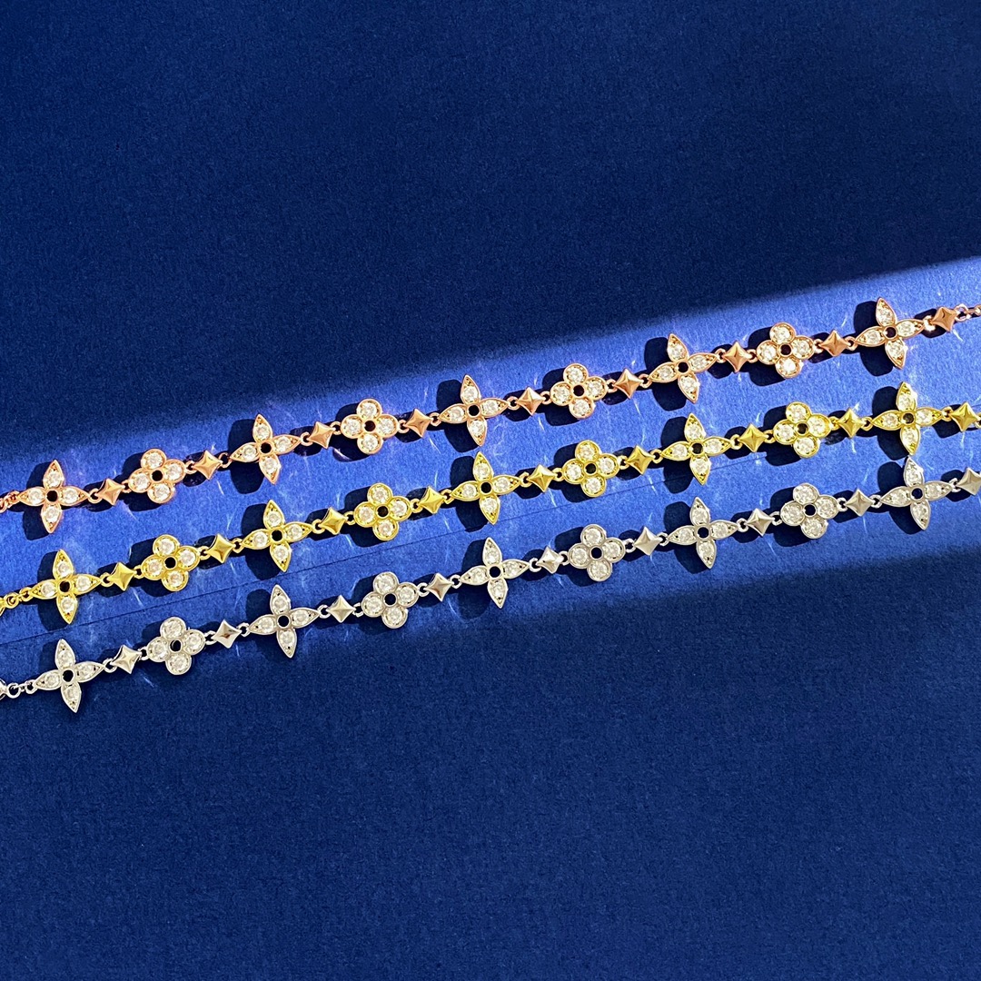 LVS040 LV Clover flower Presbyterian logo diamond bracelet - ccjewelryacc