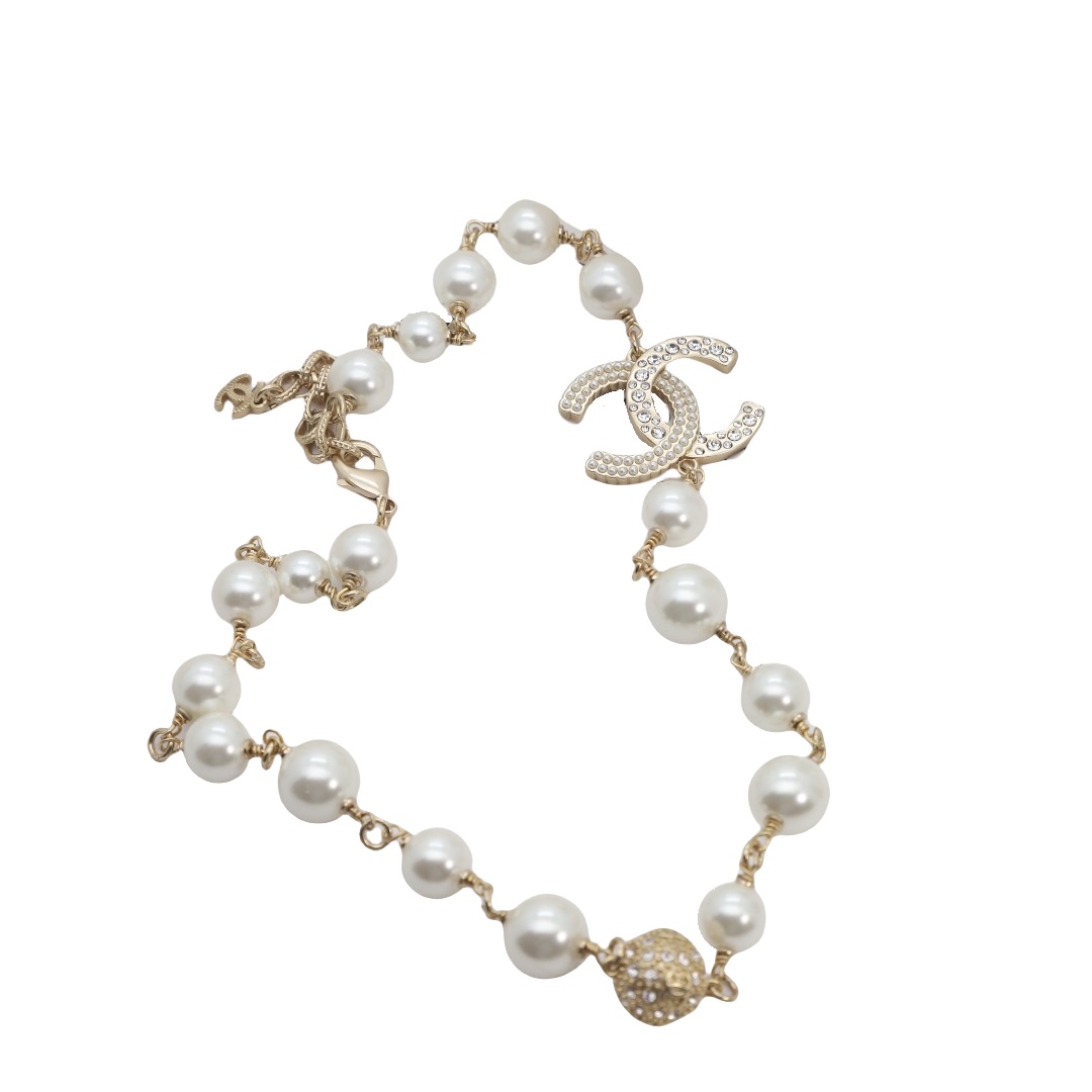 CCN130 Pearl and crystal CC Choker necklace - ccjewelryacc