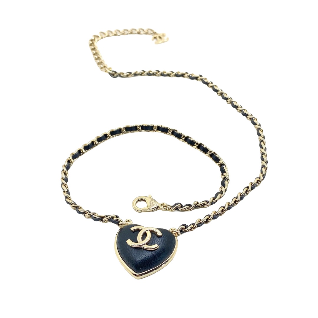 CCN573 Metal leather chain with leather heart and cc logo pendant necklace - ccjewelryacc