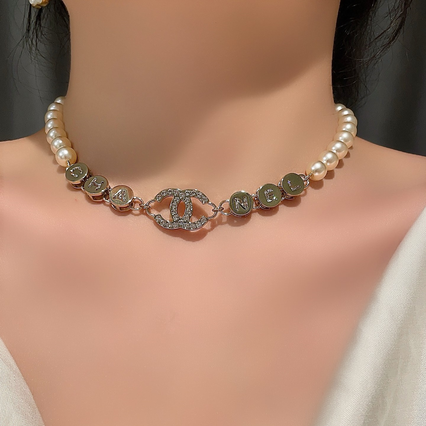 CCN577 24B gold bean letter double c pearl choker necklace - ccjewelryacc