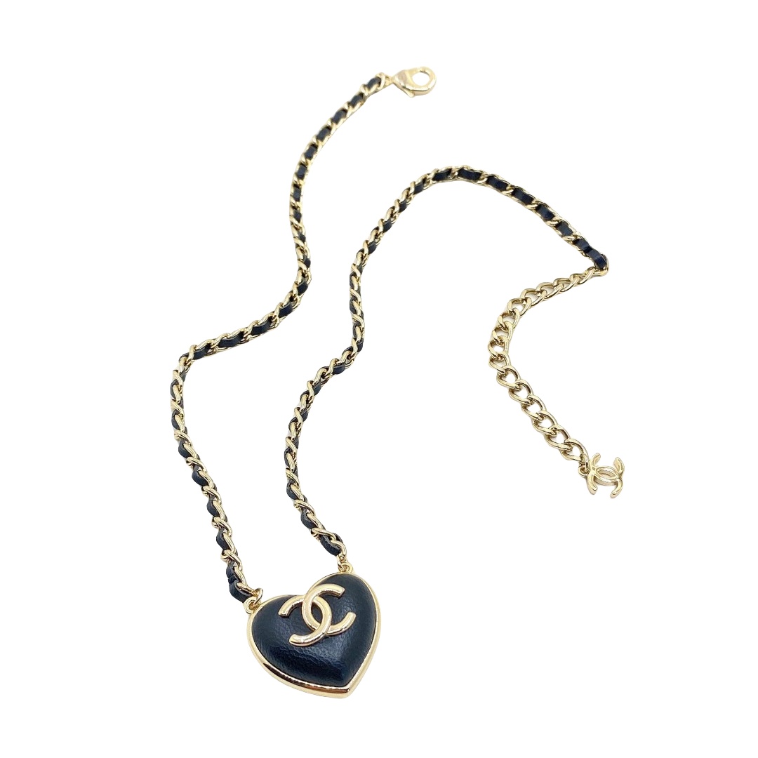 CCN573 Metal leather chain with leather heart and cc logo pendant necklace - ccjewelryacc