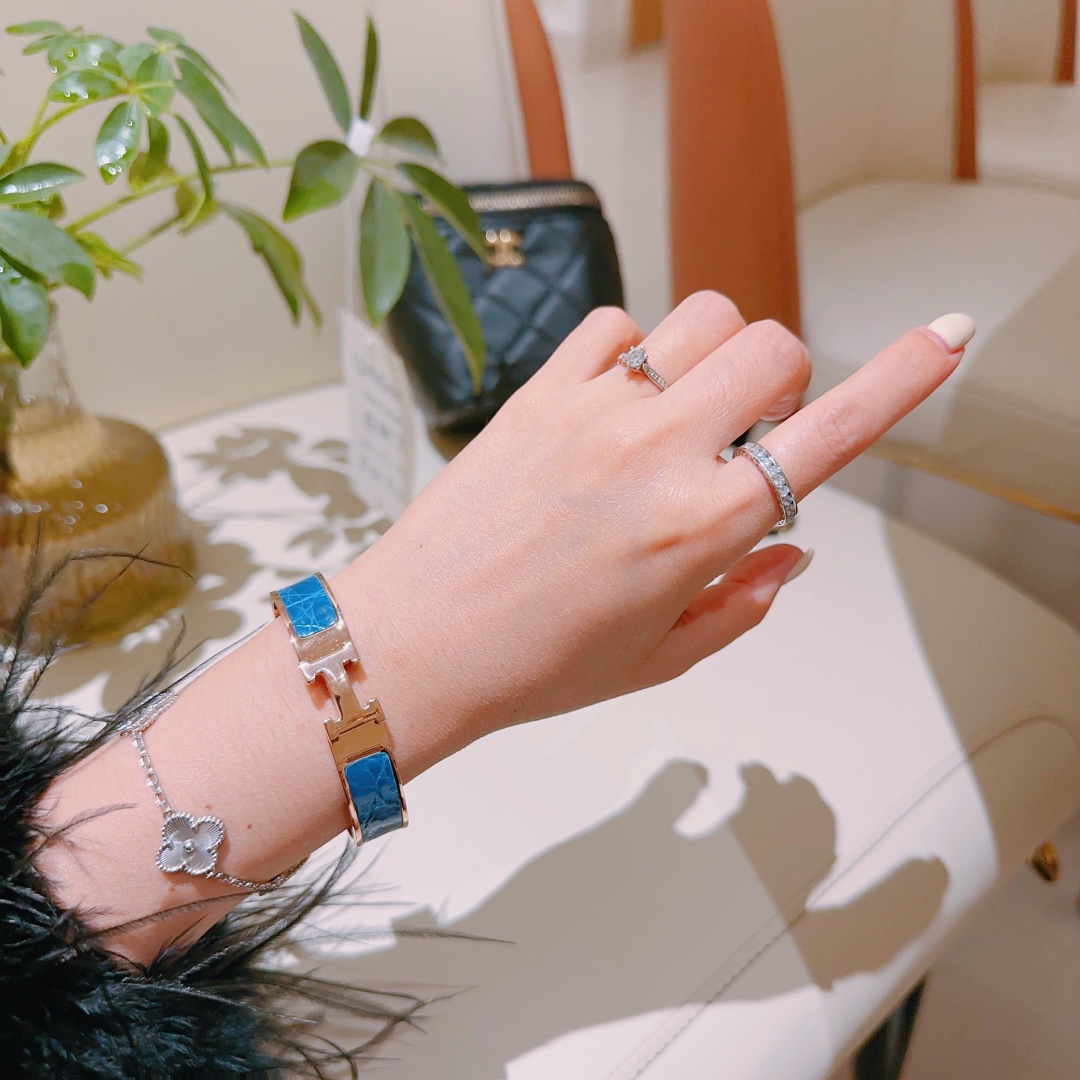 HMS053 12mm Metal crocodile leather Clic H bracelet 17 - ccjewelryacc