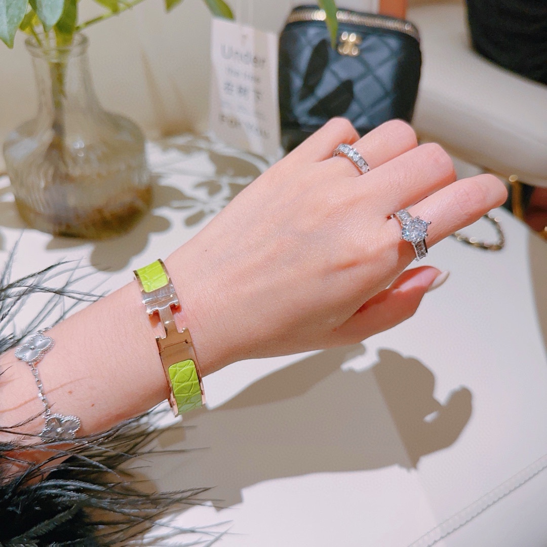 HMS053 12mm Metal crocodile leather Clic H bracelet 17 - ccjewelryacc