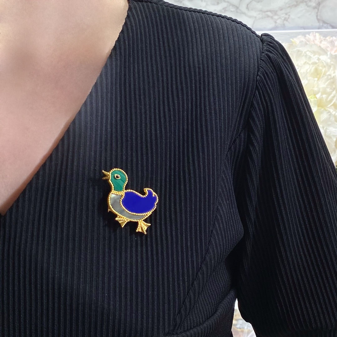 VCB019 18k gold Lucky Animals Duck brooch pin - ccjewelryacc