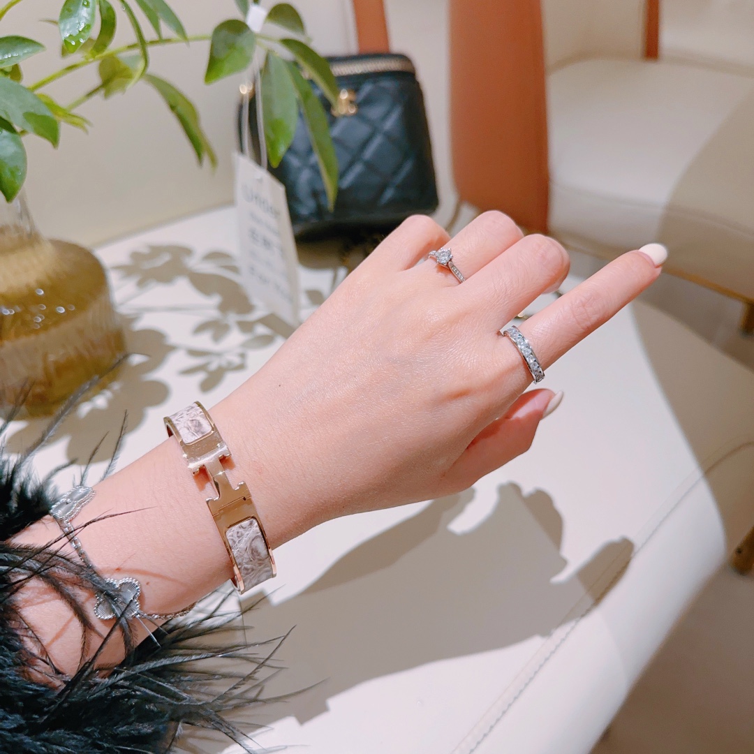 HMS053 12mm Metal crocodile leather Clic H bracelet 17 - ccjewelryacc