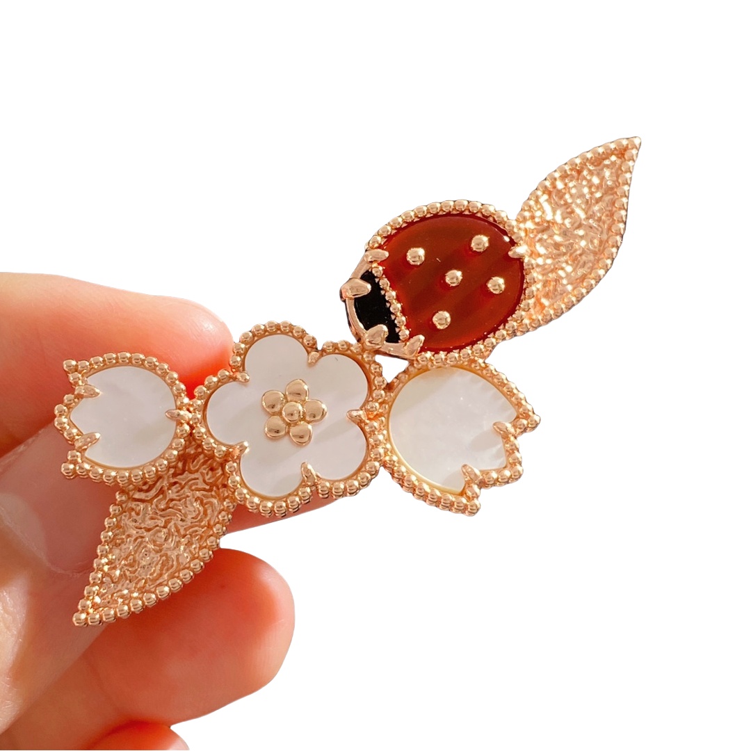 VCB010 Lucky Spring brooch pin 18 rose gold - ccjewelryacc