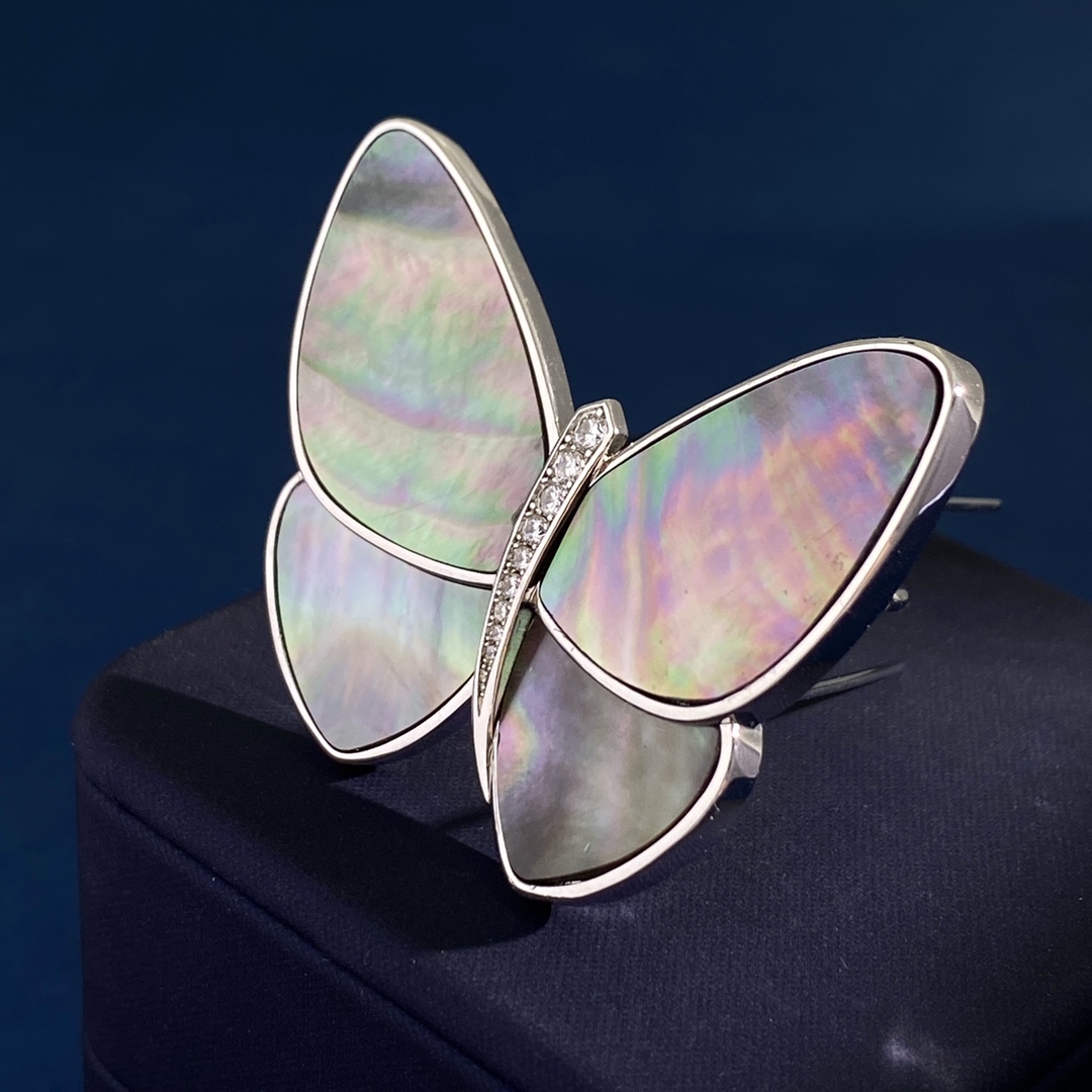 VCB014 18k gold Mother of pearl and diamond Butterfly brooch pin Large - ccjewelryacc