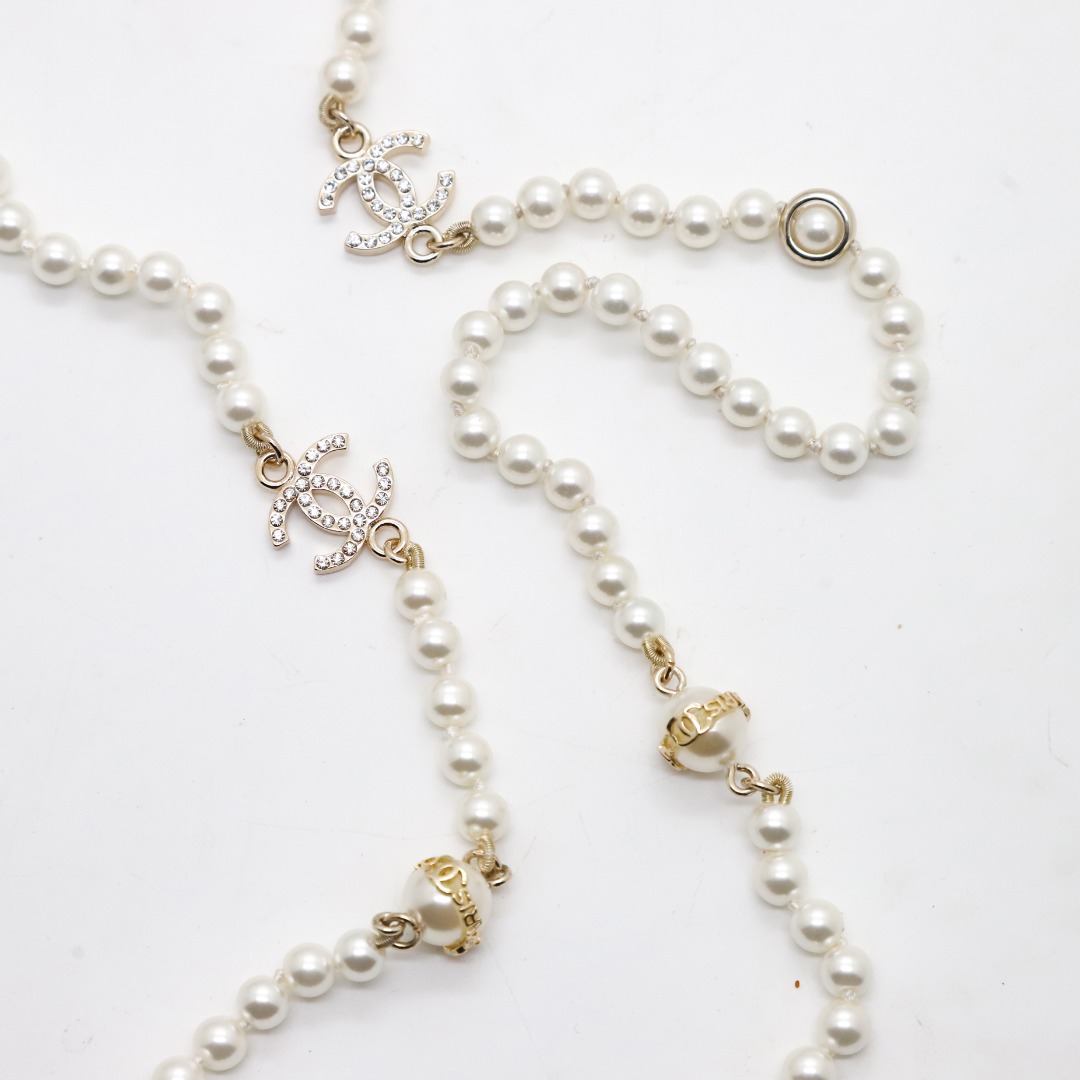 CCL084 Coco long pearl chain with cc logo sweater necklace - ccjewelryacc