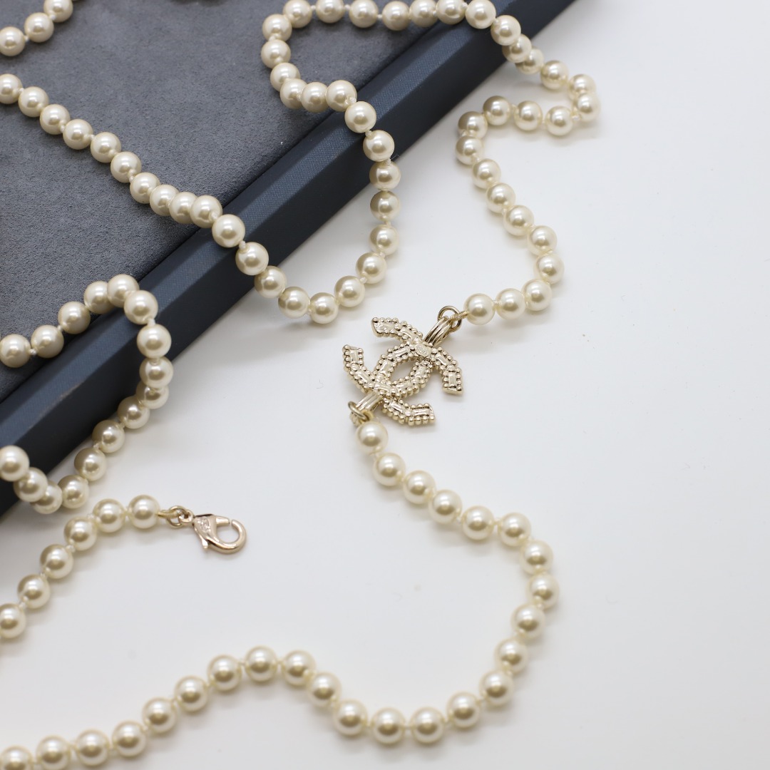 CCL228 100 Anniversary Long pearl sweater chain with CC logo Necklace - ccjewelryacc