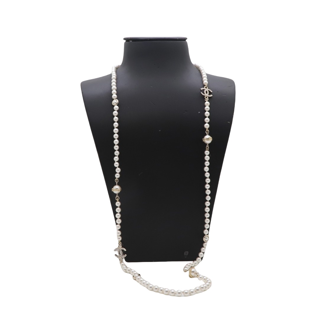 CCL084 Coco long pearl chain with cc logo sweater necklace - ccjewelryacc