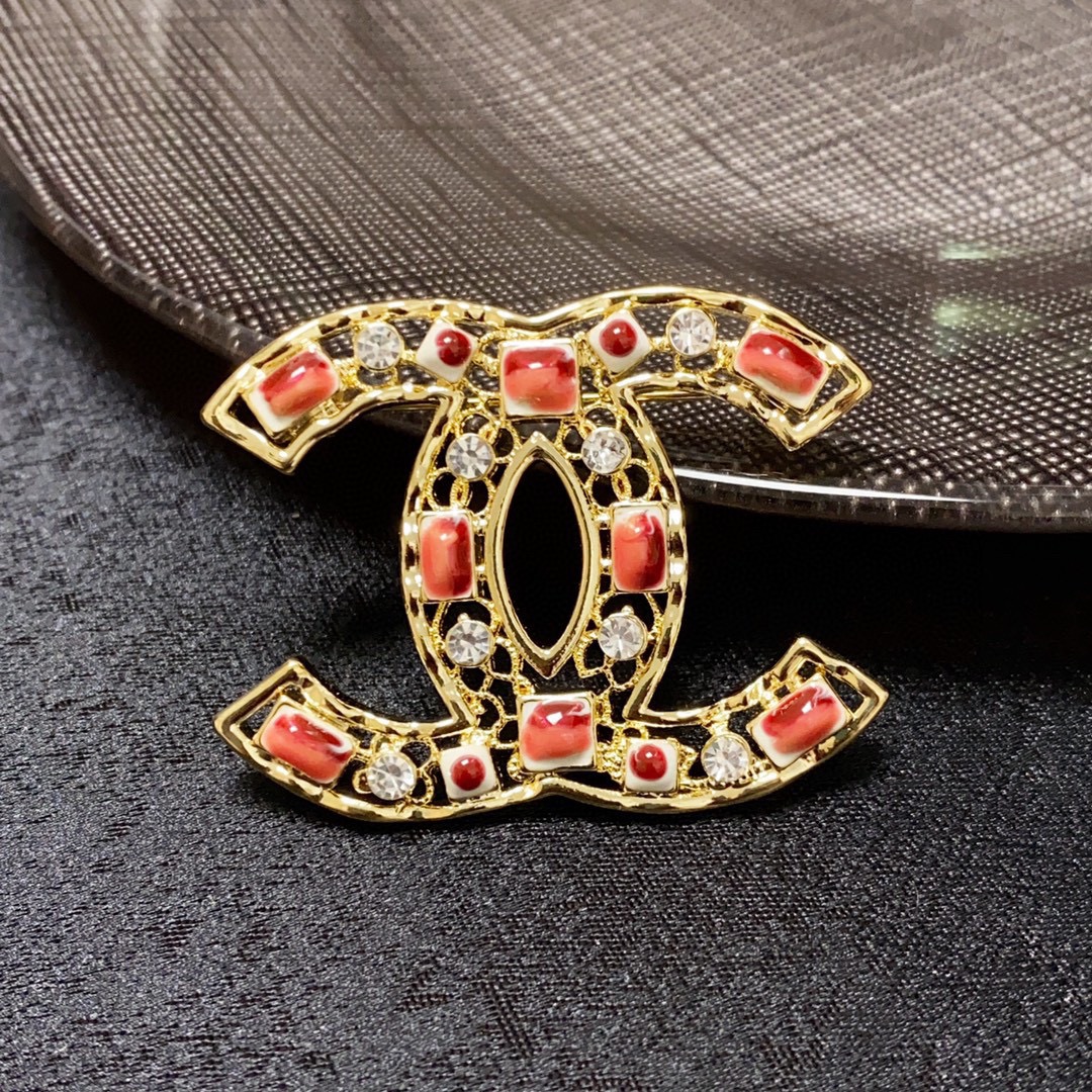 BCB505 Metal Hollow-out with crystal and red resin cc brooch pin - ccjewelryacc